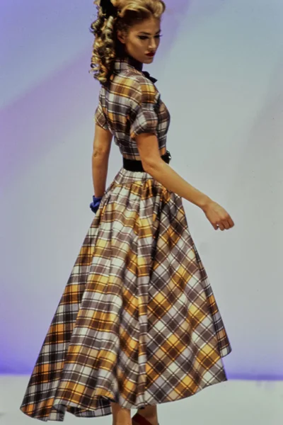 Look 35